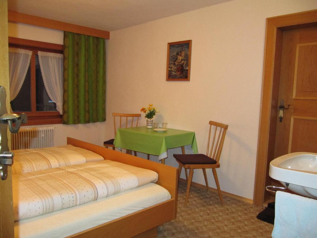 Haus Tannegg Bed & Breakfast Петной ам Арлберг Екстериор снимка